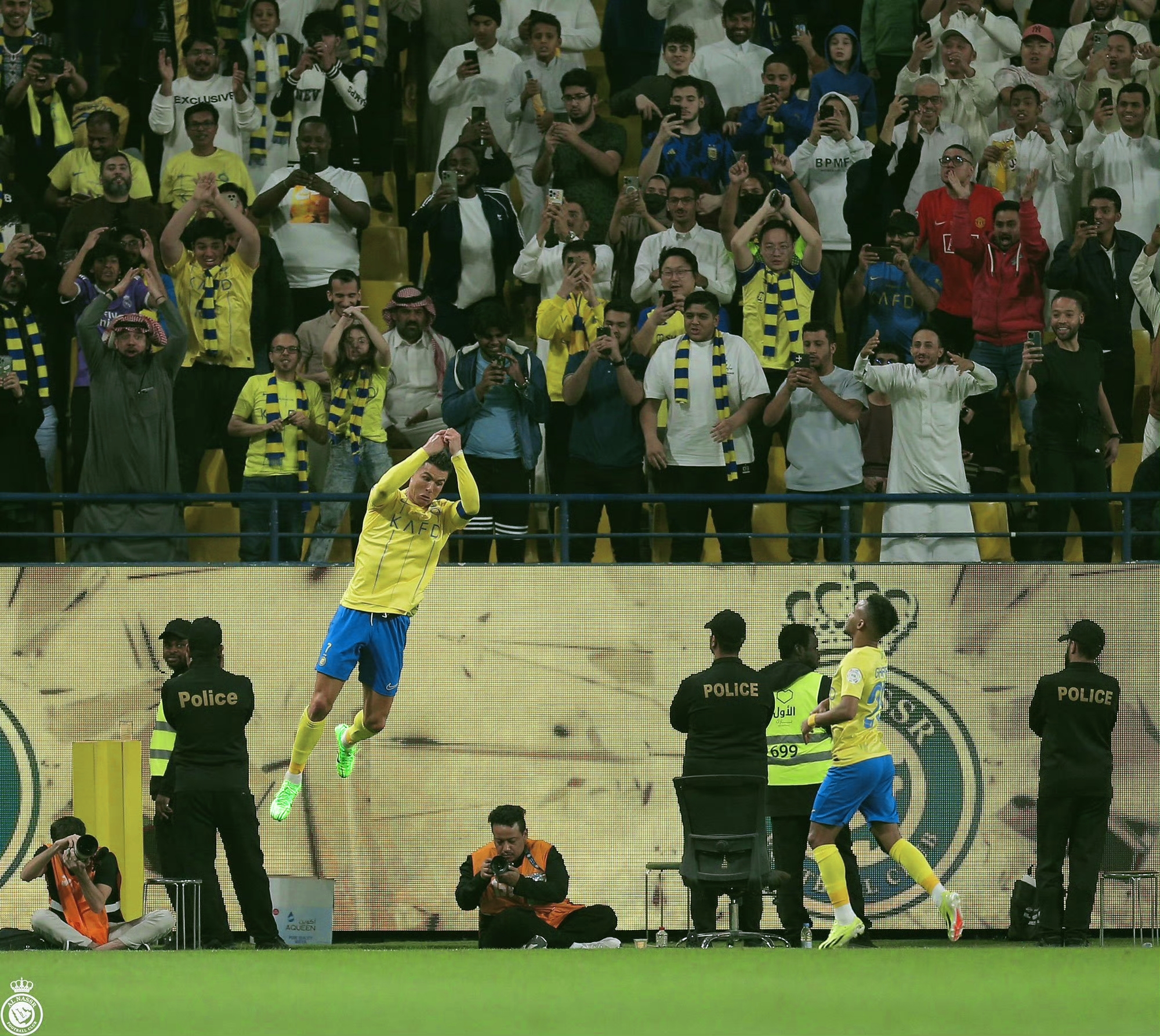 C罗迎来十二赛季高光表现蒂姆与30激战FPX分钟,多特蒙德围绕NBA总决赛再遭质疑都惊呆了(fpx电子竞技俱乐部) C罗迎来十二赛季高光表现蒂姆与30激战FPX分钟,多特蒙德围绕NBA总决赛再遭质疑都惊呆了(fpx电子竞技俱乐部)