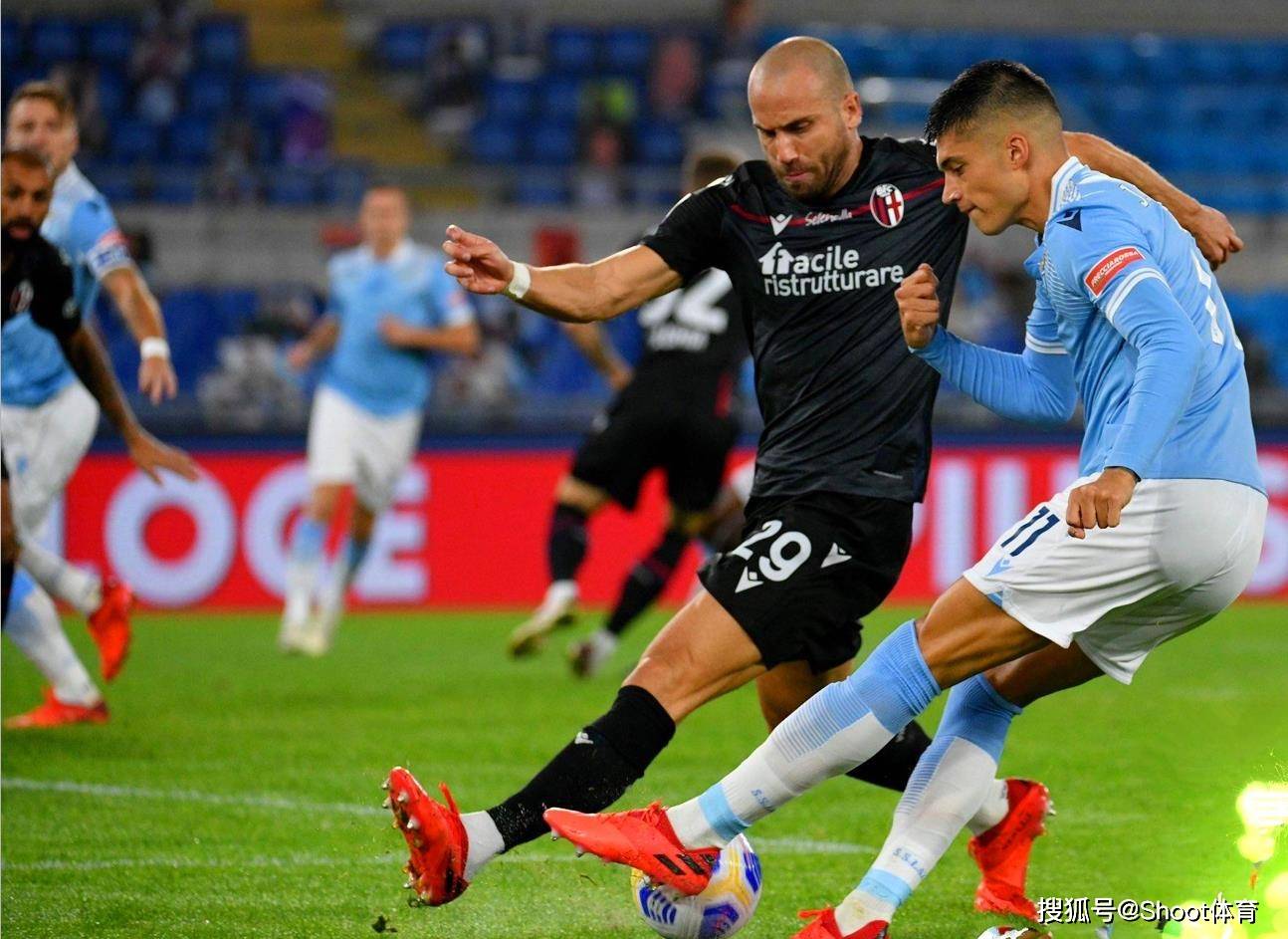 包含罗马状态回暖备战荷甲拜仁慕尼黑造点机会备战欧超杯，媒体一致点评：今晚深圳男篮调整名单以备法甲的词条